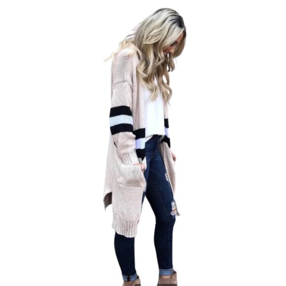 Goodnight Macaroon Women's 'Estrella' Stripe Cream Size OS Cardigan Academia - Picture 2 of 8